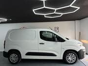 Peugeot Partner - Image 2