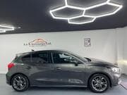 Ford Focus - Image 2