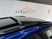 Porsche Macan - Image 6